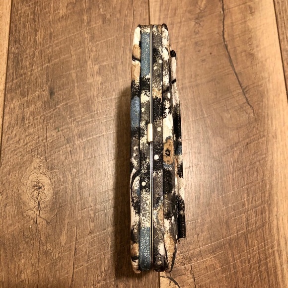 Wallet - Picture 3 of 7